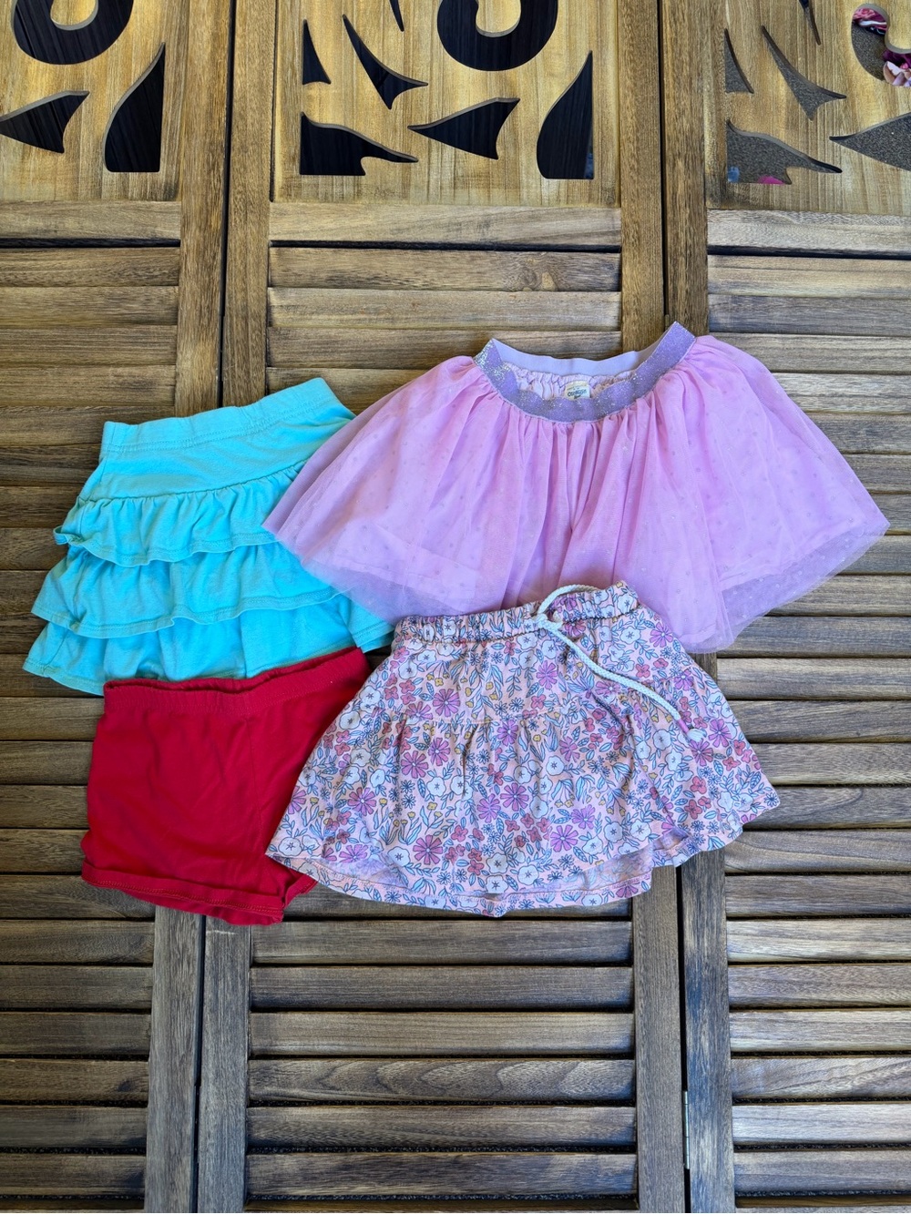 Cat & Jack 4-Piece Girls Skirt & Skort Set Pink, Teal, Red, Floral Girls 4T Lot